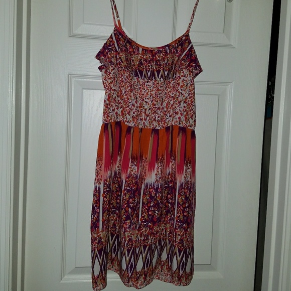 Dress - Picture 1 of 3